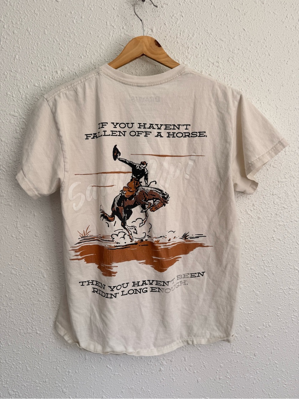 Dravus bucking bronco horse western cream brown t shirt  M